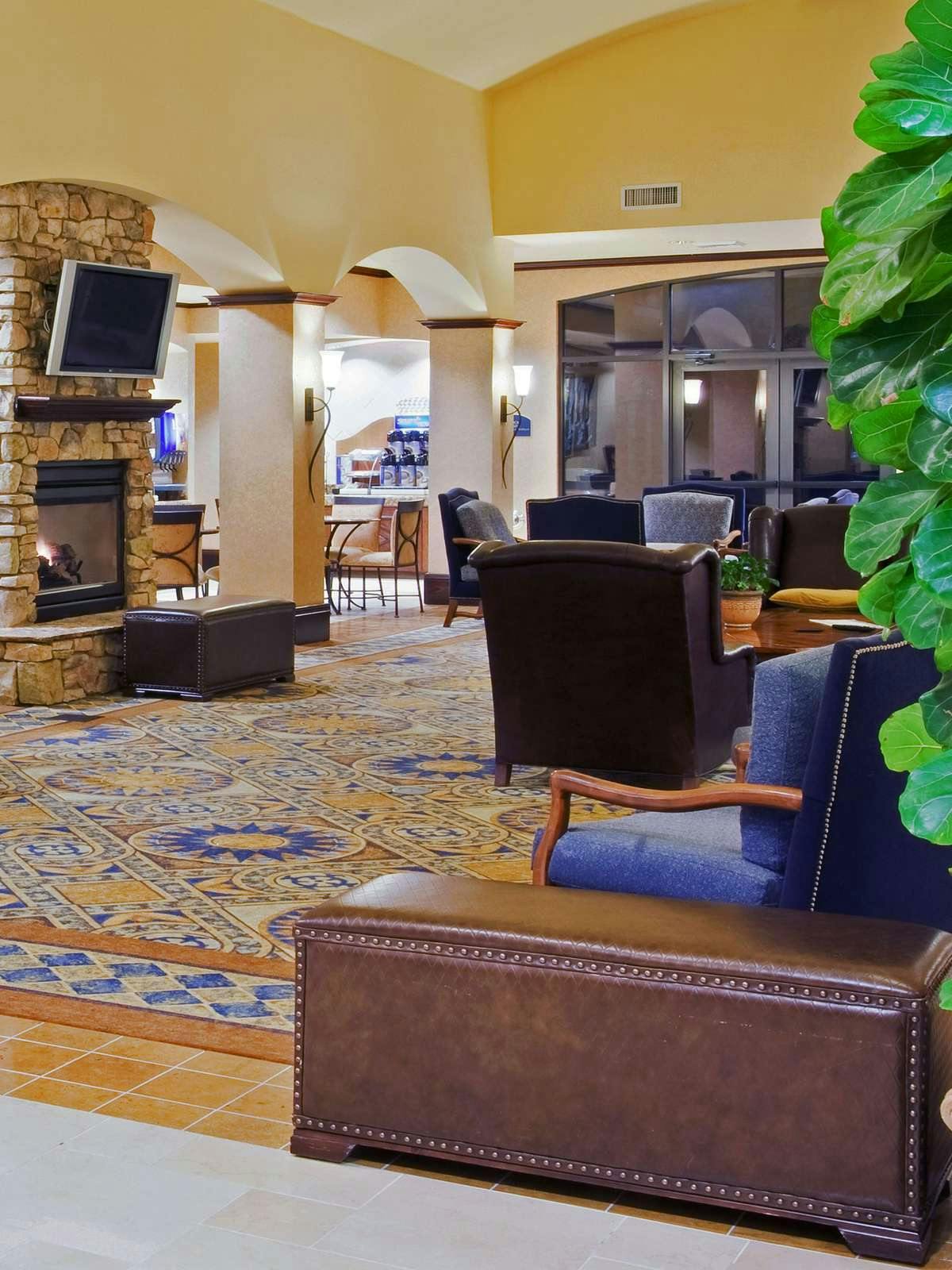 Hotel Holiday Inn Express Hotel & Suites El Dorado Hills photo 1