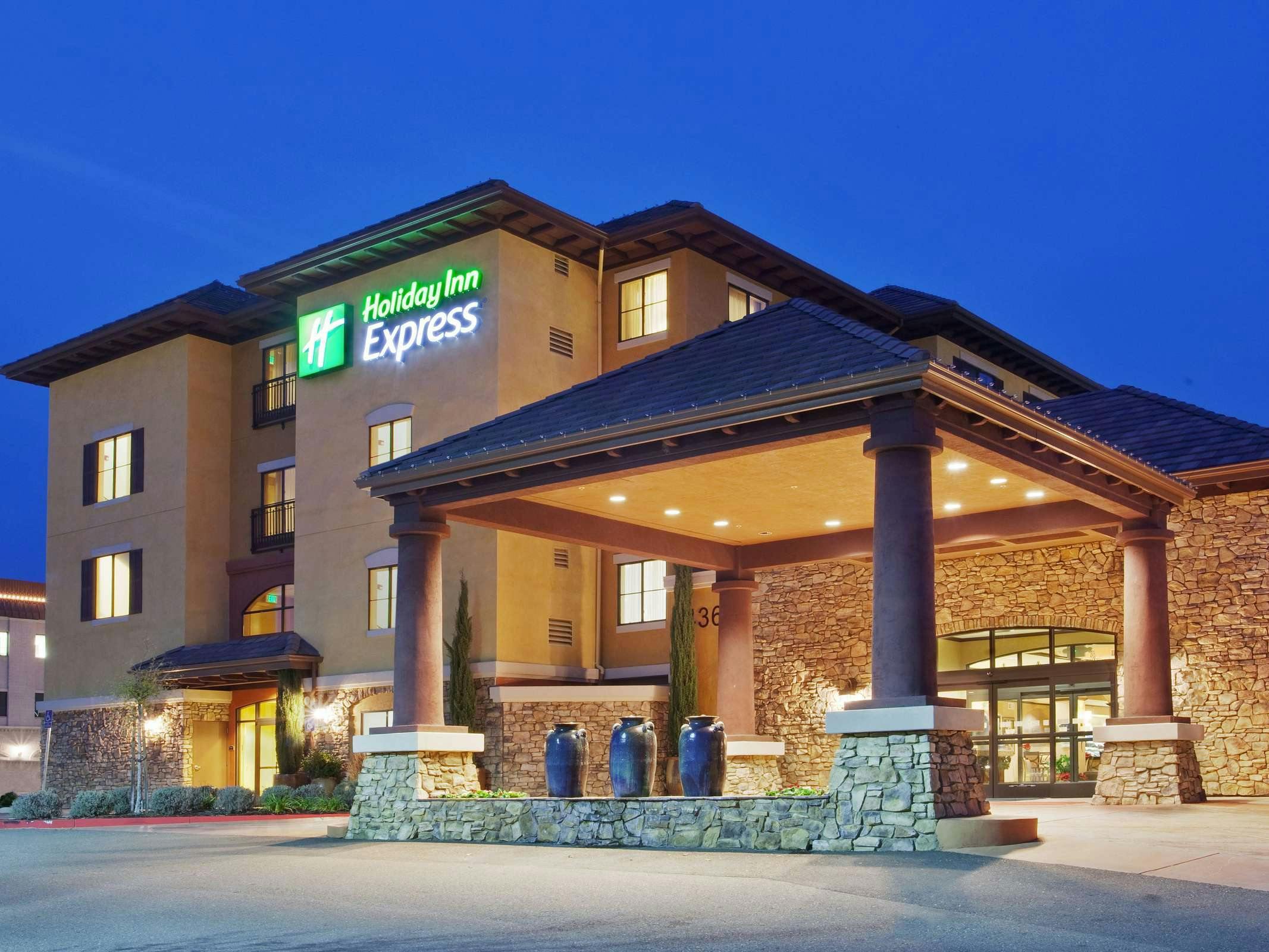 Holiday Inn Express Hotel & Suites El Dorado Hills