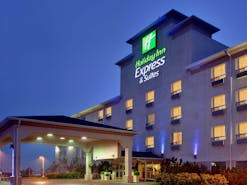 Holiday Inn Express Hotel & Suites Edmonton International Airport