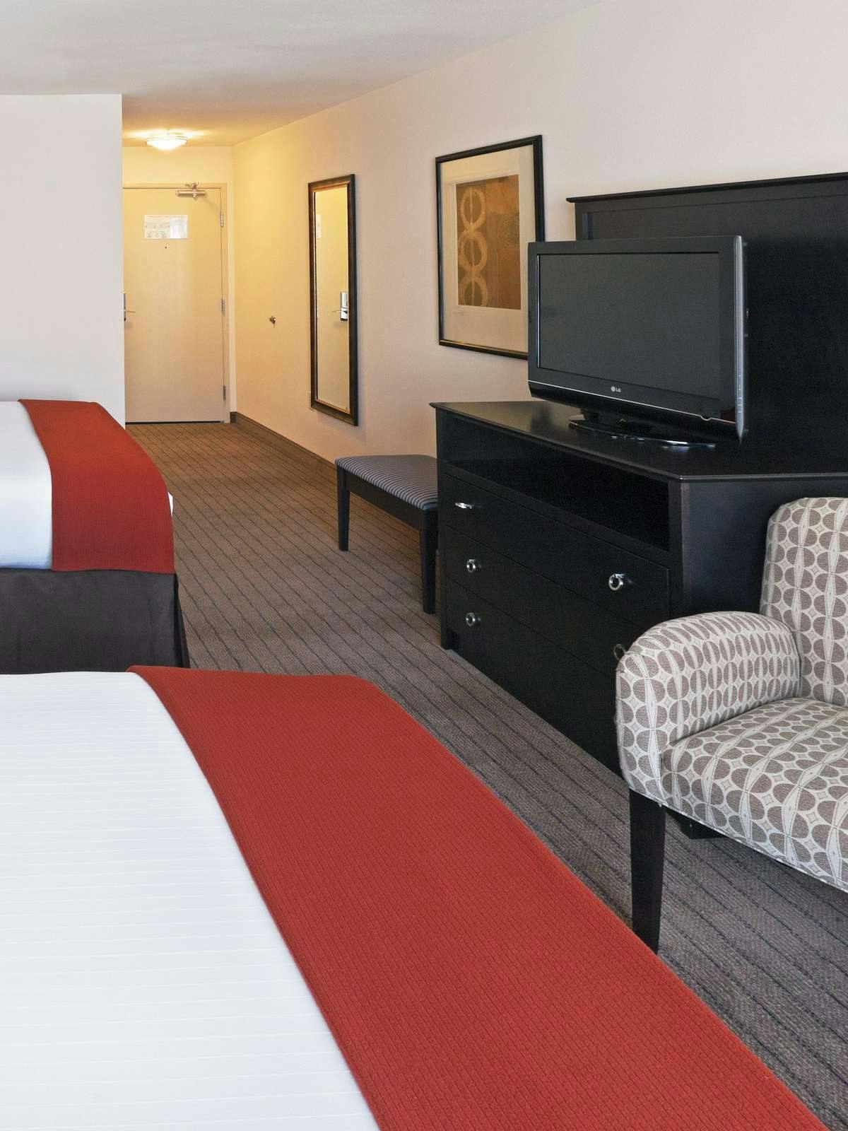 Hotel Holiday Inn Express Hotel & Suites El Paso Airport photo 2