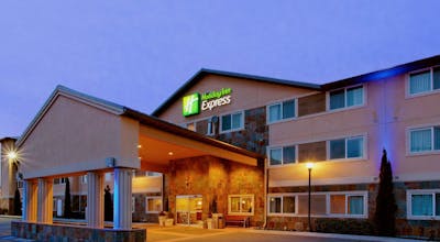 Holiday Inn Express Hotel & Suites Everett