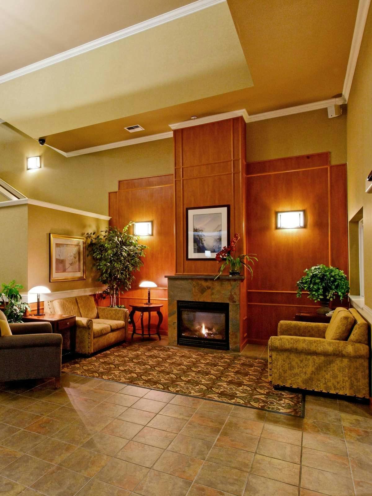 Hotel Holiday Inn Express Hotel & Suites Everett photo 3