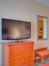 Hotel Holiday Inn Express Hotel & Suites Edmonton South photo 2