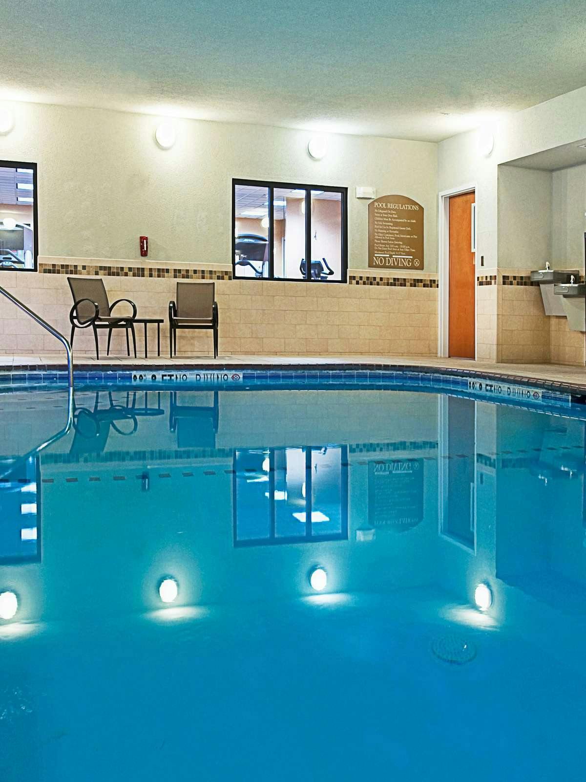 Hotel Holiday Inn Express Hotel & Suites El Paso I 10 East photo 5