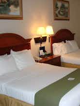 Hotel Holiday Inn Express Hotel & Suites Elkhart South photo 1