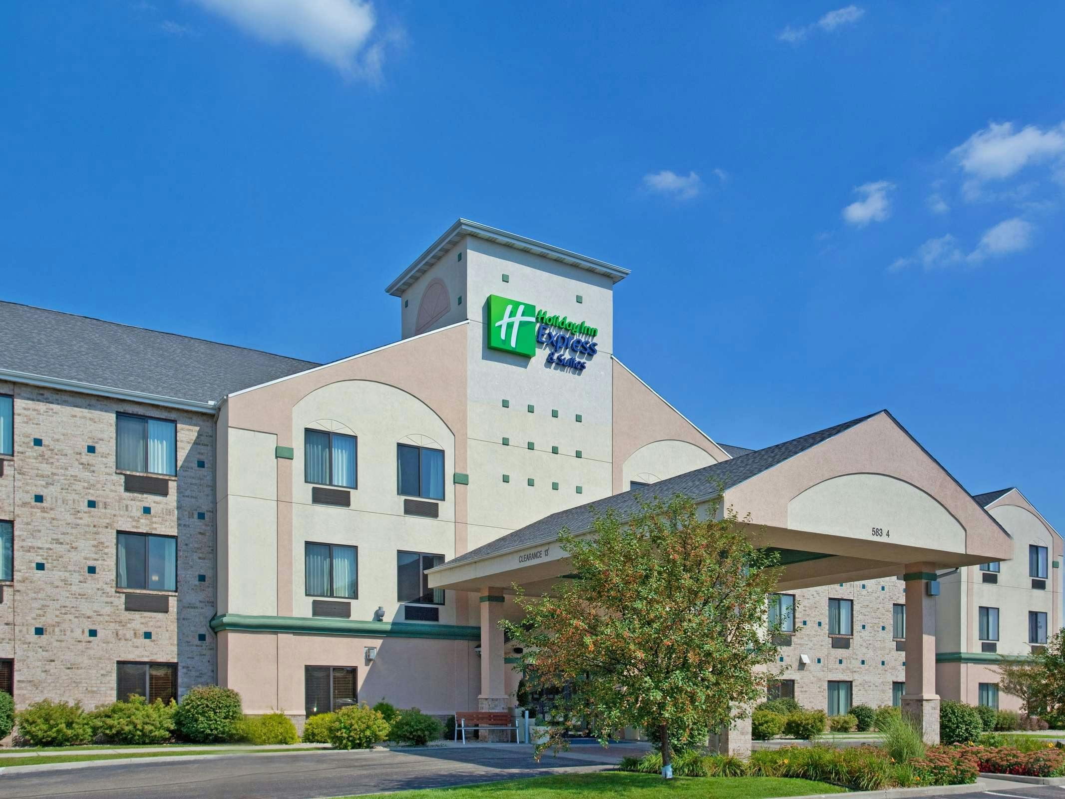 Holiday Inn Express Hotel & Suites Elkhart South, South Bend - HotelTonight