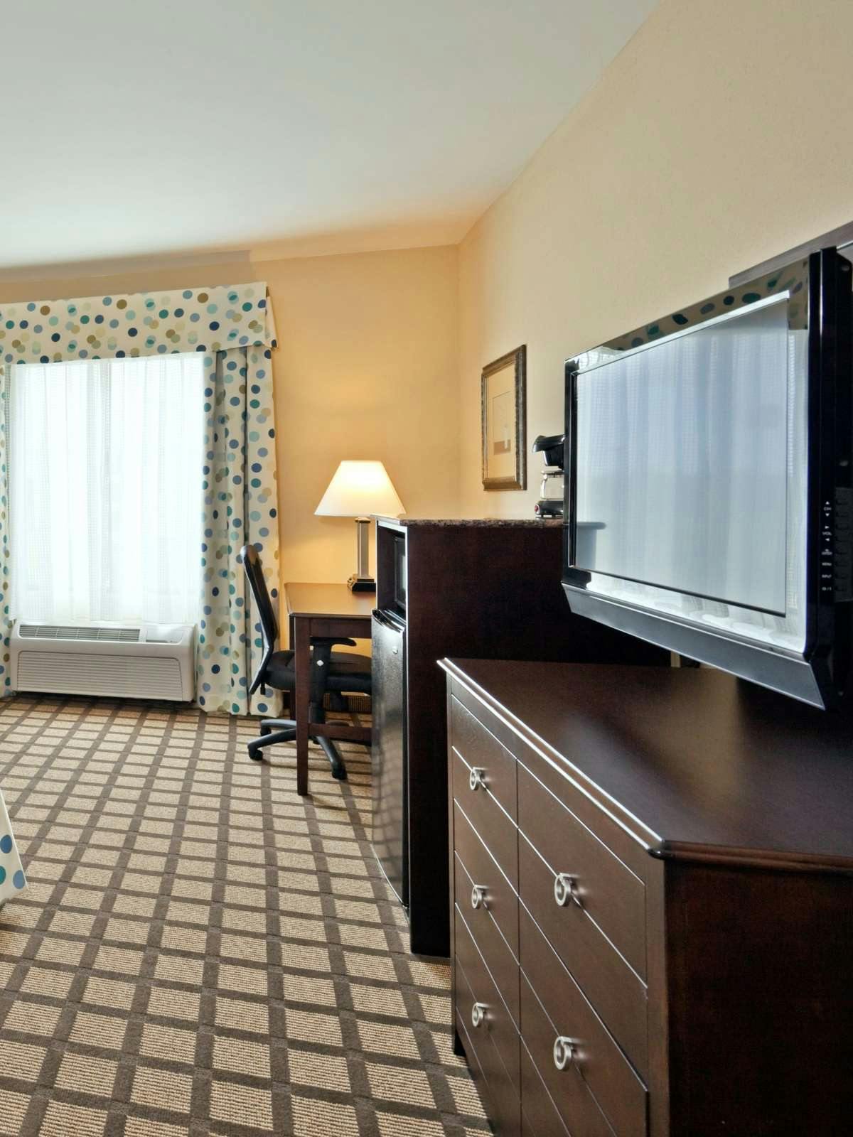 Hotel Holiday Inn Express Hotel & Suites Fairburn photo 2