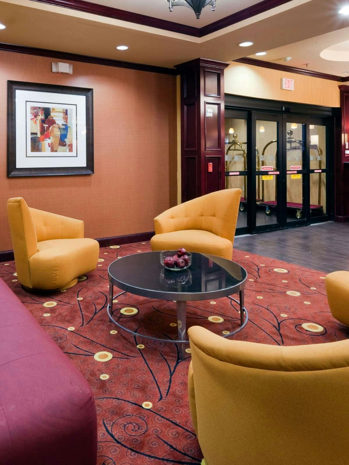 Hotel Holiday Inn Express Hotel & Suites Ennis photo 2