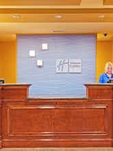 Hotel Holiday Inn Express Hotel & Suites Foley photo 3