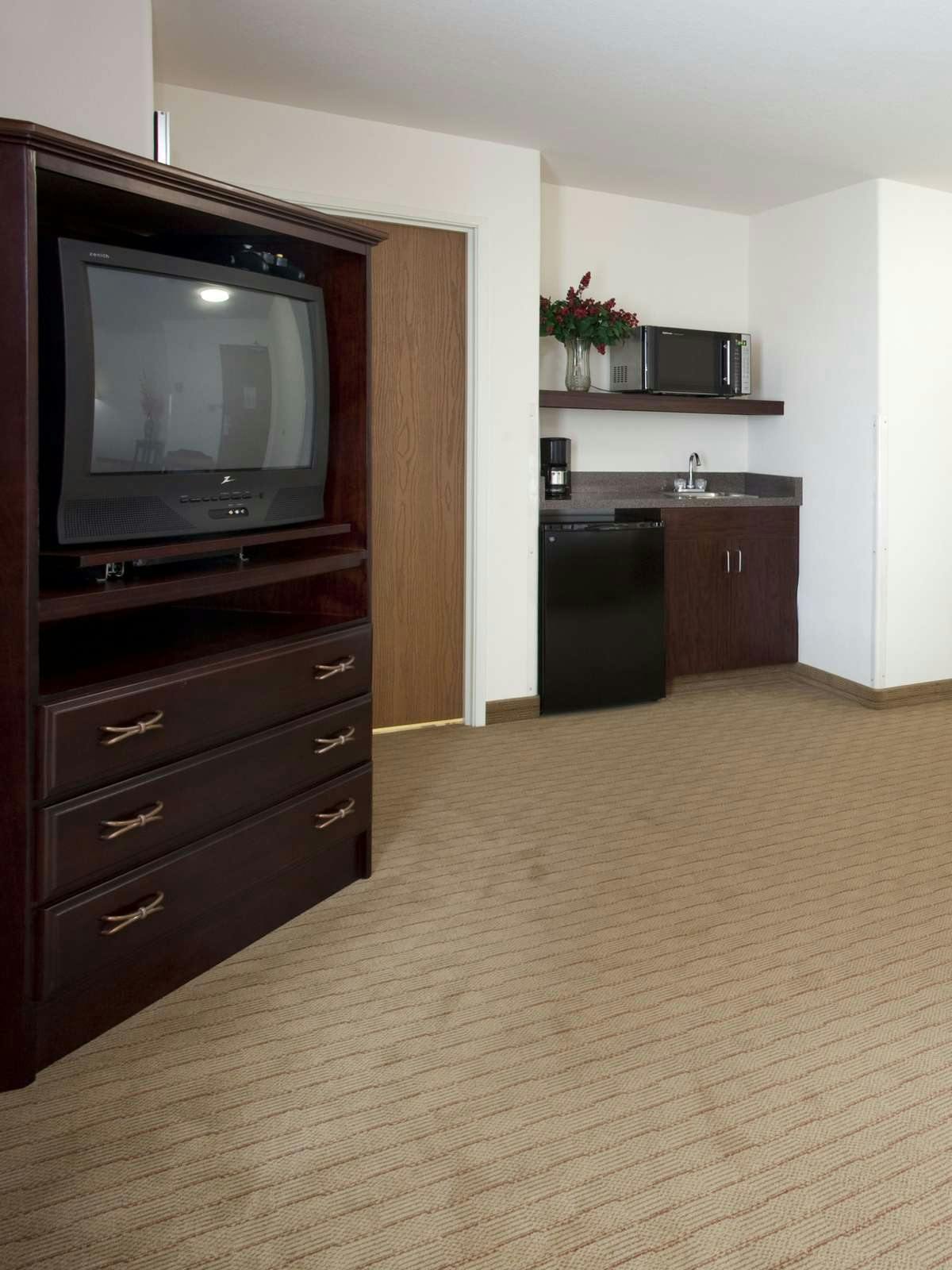 Hotel Holiday Inn Express Hotel & Suites Evanston photo 2