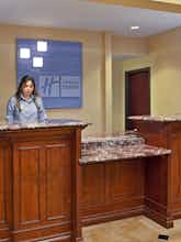 Hotel Holiday Inn Express Hotel & Suites Farmington Hills photo 3