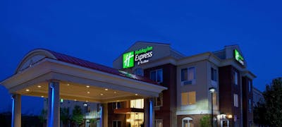 Holiday Inn Express Hotel & Suites Farmington Hills