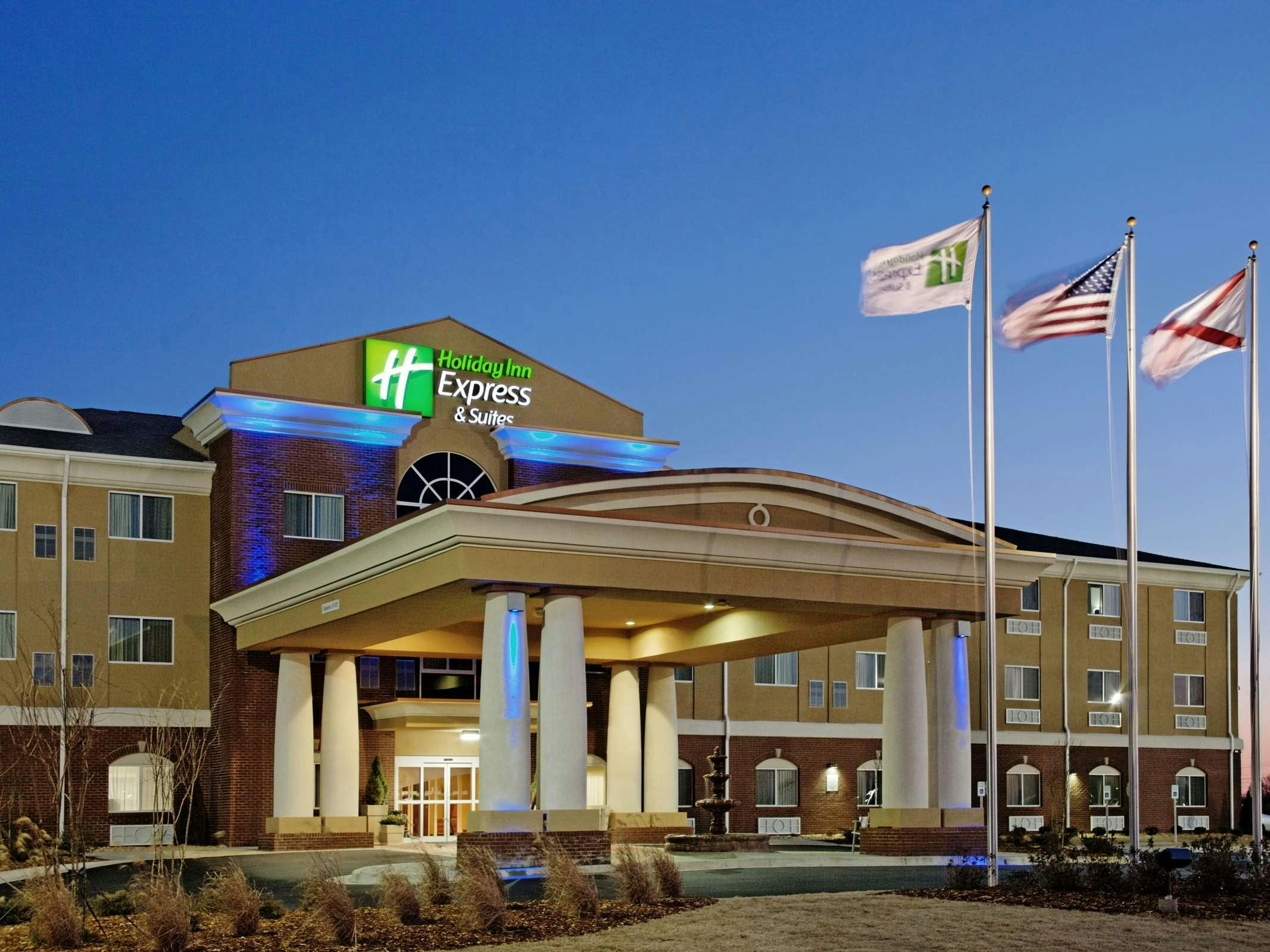 Holiday Inn Express Hotel & Suites Florence Northeast