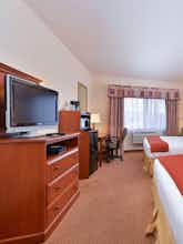 Hotel Holiday Inn Express Hotel & Suites Farmington photo 3