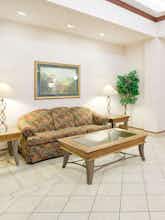 Hotel Holiday Inn Express Hotel & Suites Fort Atkinson photo 3