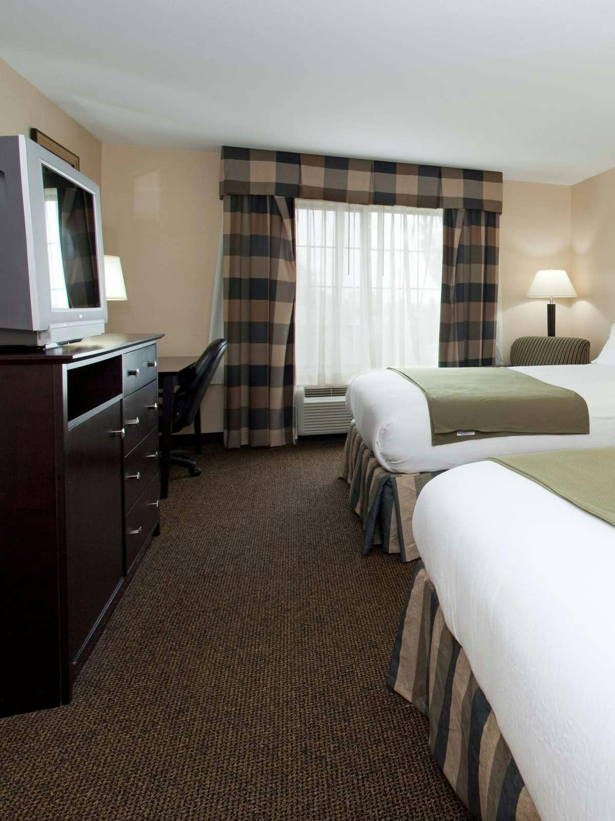 Hotel Holiday Inn Express Hotel & Suites Fort Collins photo 2