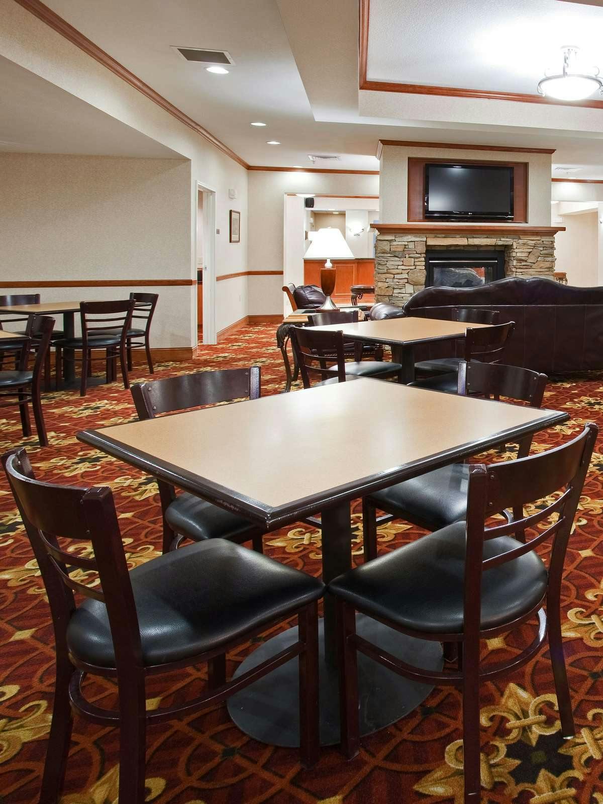 Hotel Holiday Inn Express Hotel & Suites Fort Collins photo 4