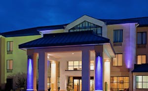 Holiday Inn Express Hotel & Suites Fort Payne
