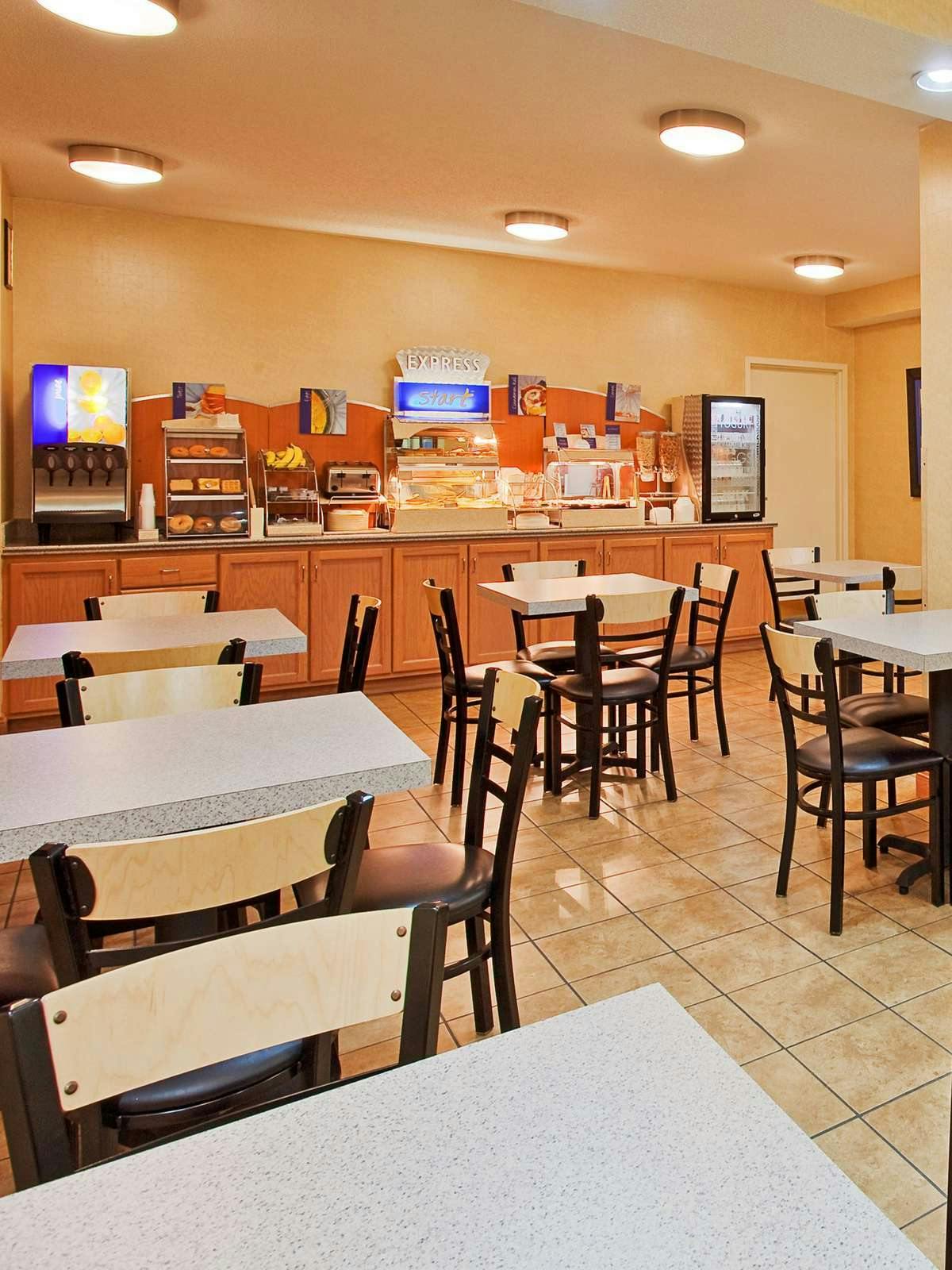 Hotel Holiday Inn Express Hotel & Suites Fort Payne photo 5
