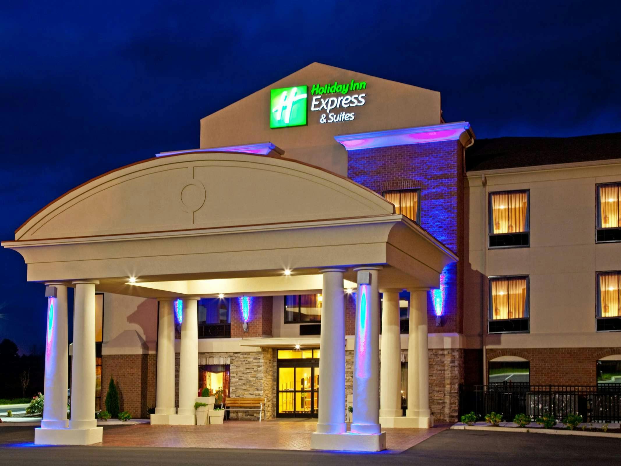 Holiday Inn Express Hotel & Suites Franklin