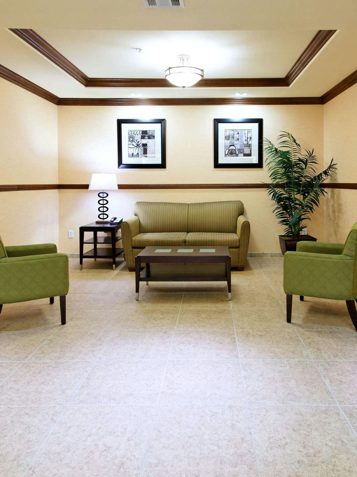 Hotel Holiday Inn Express Hotel & Suites Fresno Northwest photo 3