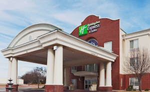 Holiday Inn Express Hotel & Suites Gainesville