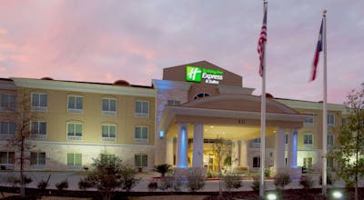 Holiday Inn Express Hotel & Suites Georgetown