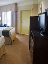 Hotel Holiday Inn Express Hotel & Suites Galveston West Seawall photo 2