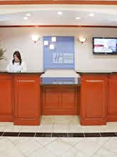 Hotel Holiday Inn Express Hotel & Suites Grand Prairie photo 5