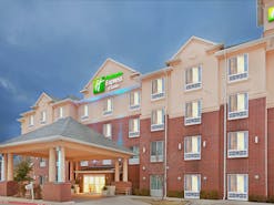 Holiday Inn Express Hotel & Suites Grand Prairie