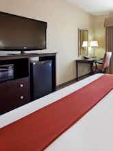 Hotel Holiday Inn Express Hotel & Suites Gallup East photo 2