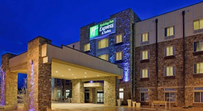 Holiday Inn Express Hotel & Suites Gallup East
