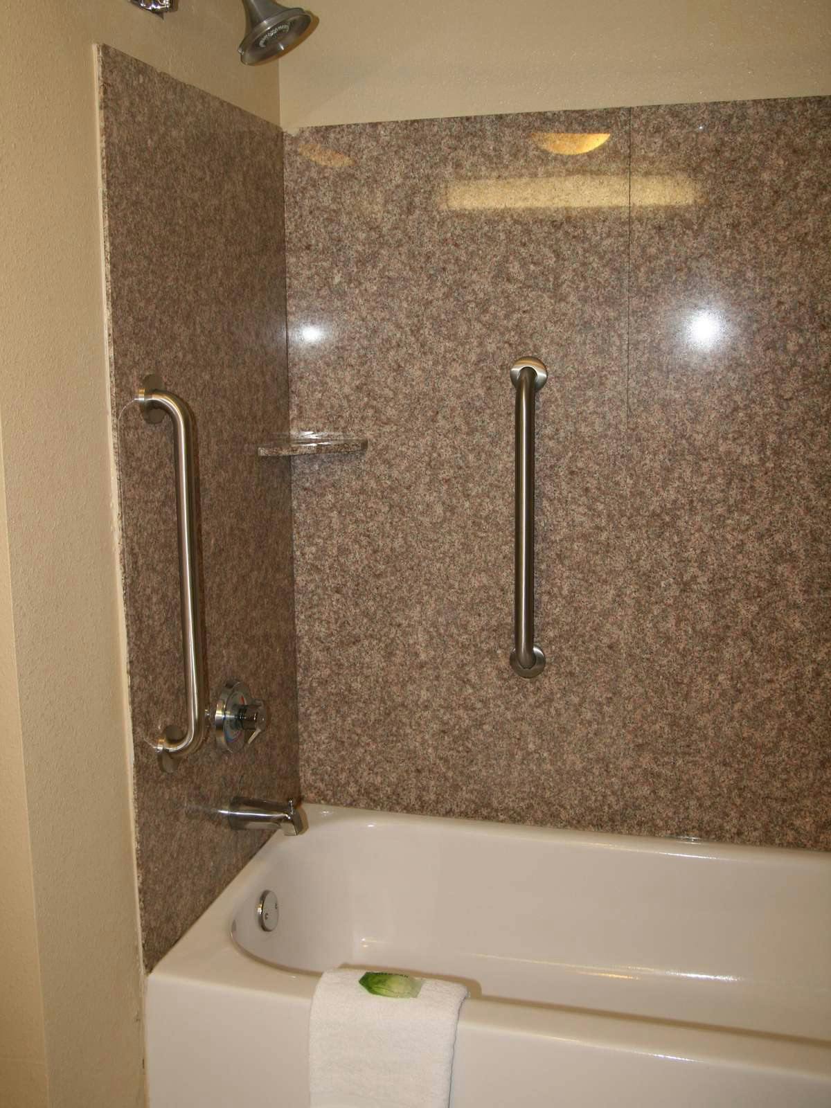 Hotel Holiday Inn Express Hotel & Suites Greenville photo 3