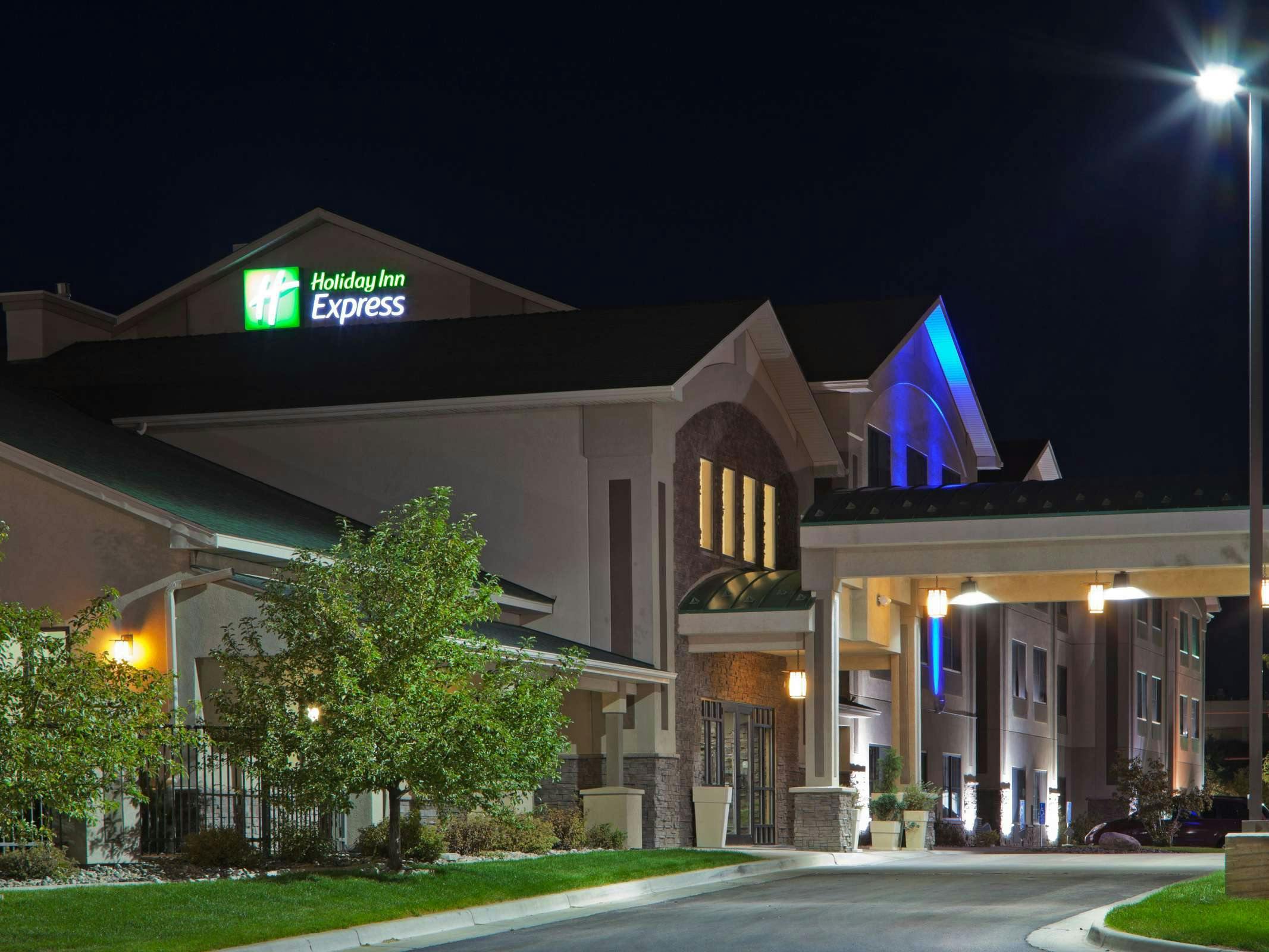 Holiday Inn Express Hotel & Suites Gillette
