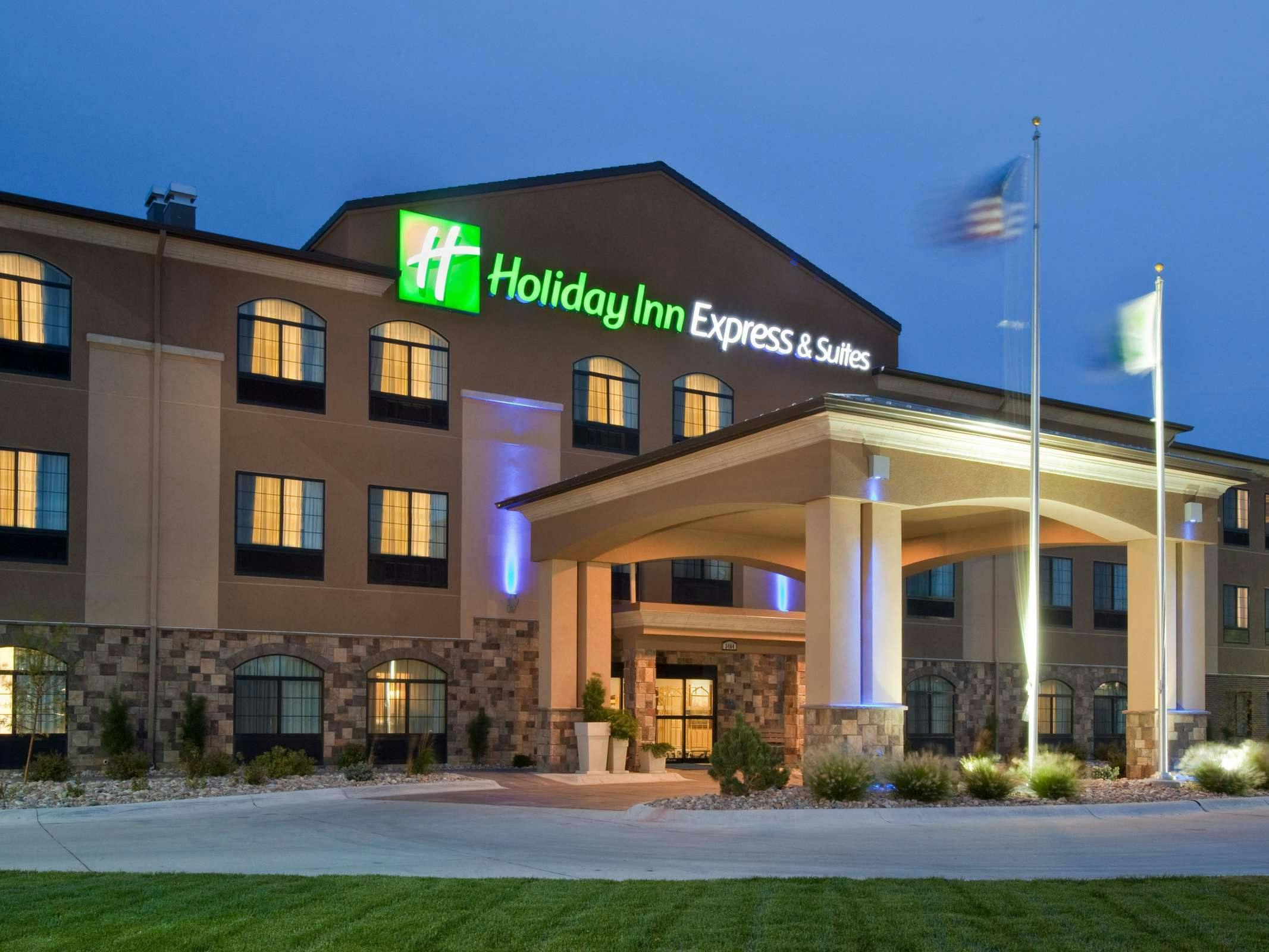 Holiday Inn Express Hotel & Suites Grand Island
