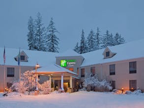 Holiday Inn Express Hotel & Suites Great Barrington