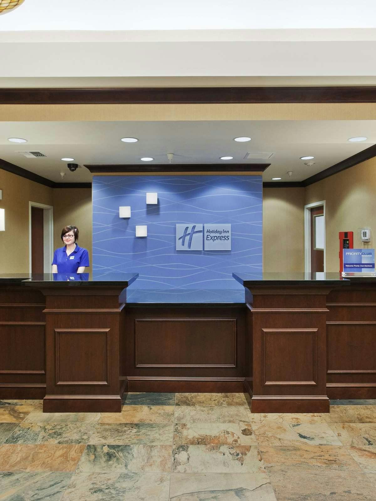 Hotel Holiday Inn Express Hotel & Suites Great Falls photo 3