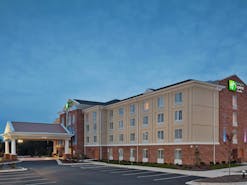Holiday Inn Express Hotel & Suites Greensboro