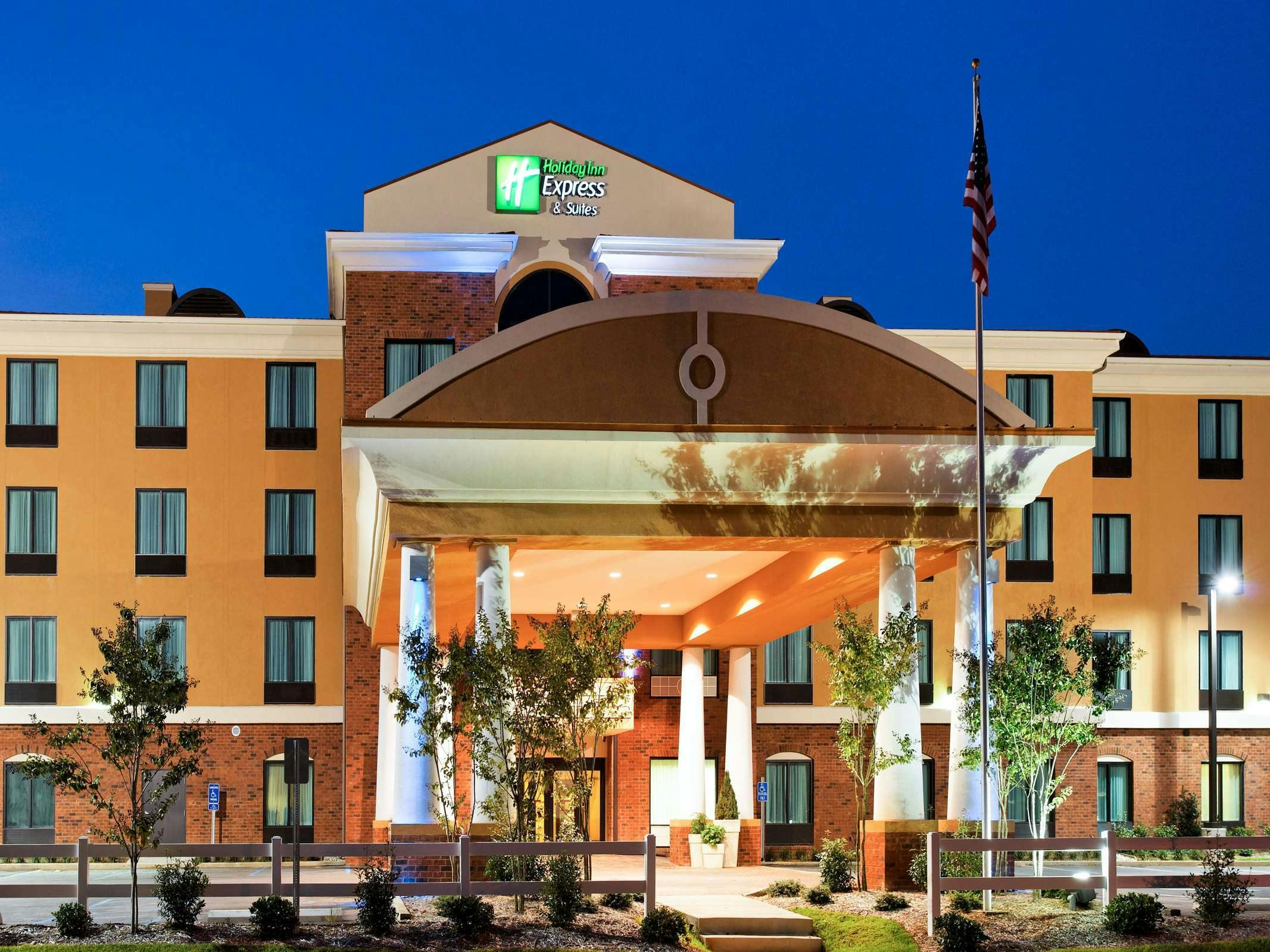 Holiday Inn Express Hotel & Suites Gulf Shores