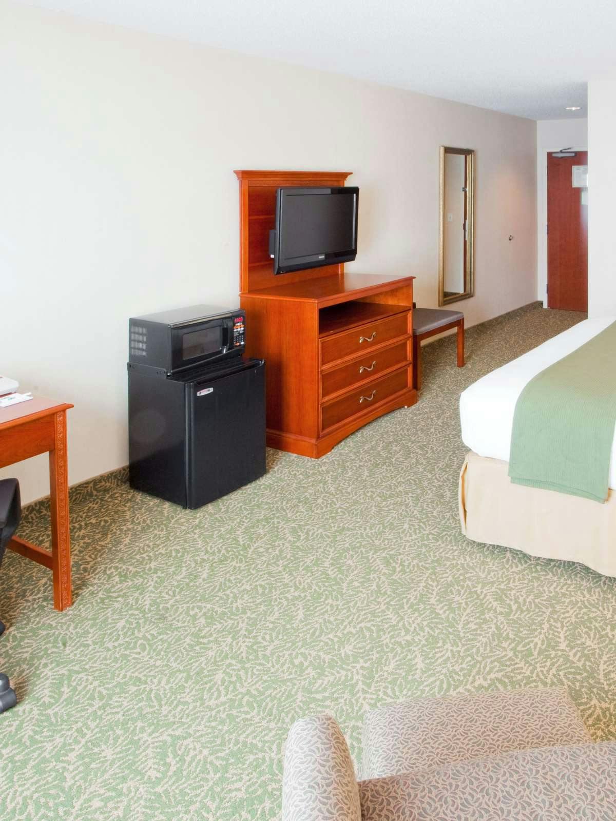 Hotel Holiday Inn Express Hotel & Suites Hagerstown photo 2