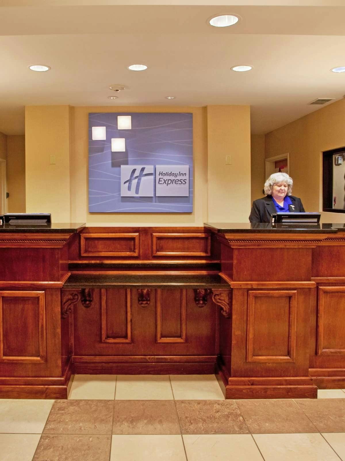 Hotel Holiday Inn Express Hotel & Suites Hardeeville photo 4