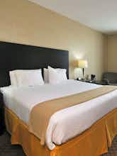 Hotel Holiday Inn Express Hotel & Suites Halifax Airport photo 1