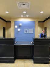 Hotel Holiday Inn Express Hotel & Suites Halifax Airport photo 4