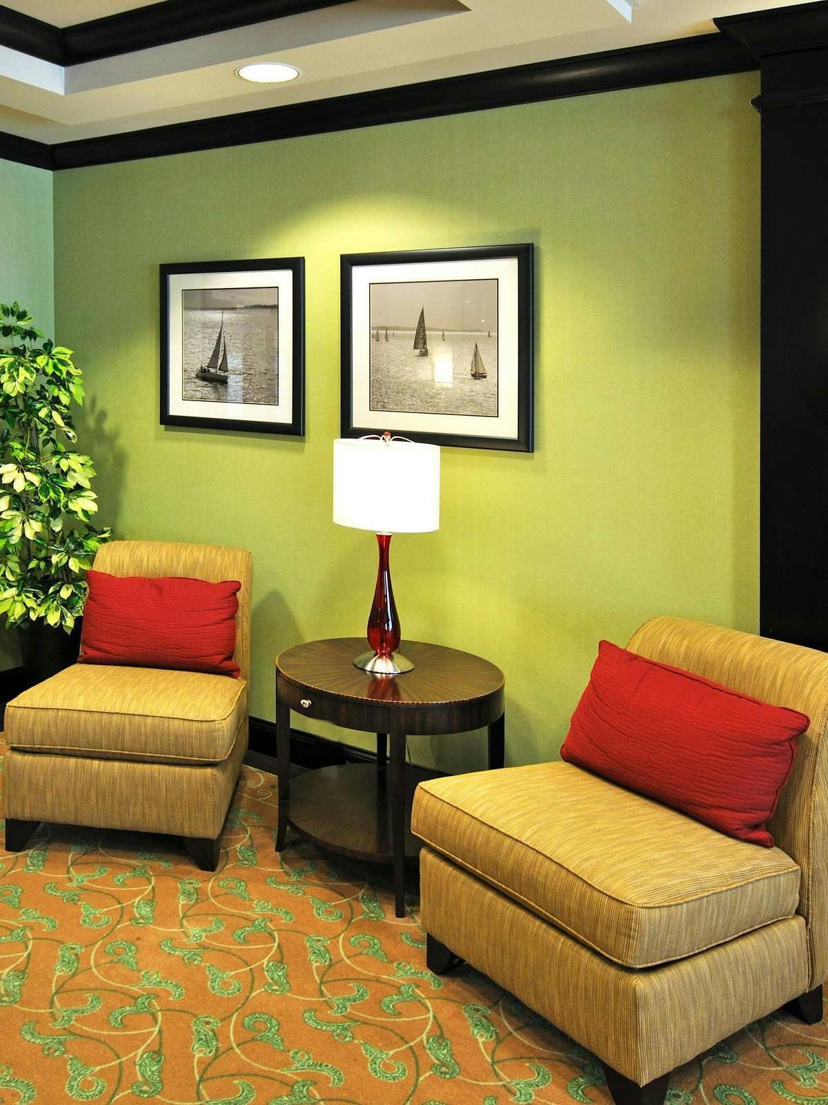 Hotel Holiday Inn Express Hotel & Suites Halifax Airport photo 3