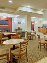Hotel Holiday Inn Express Hotel & Suites Harrington photo 5