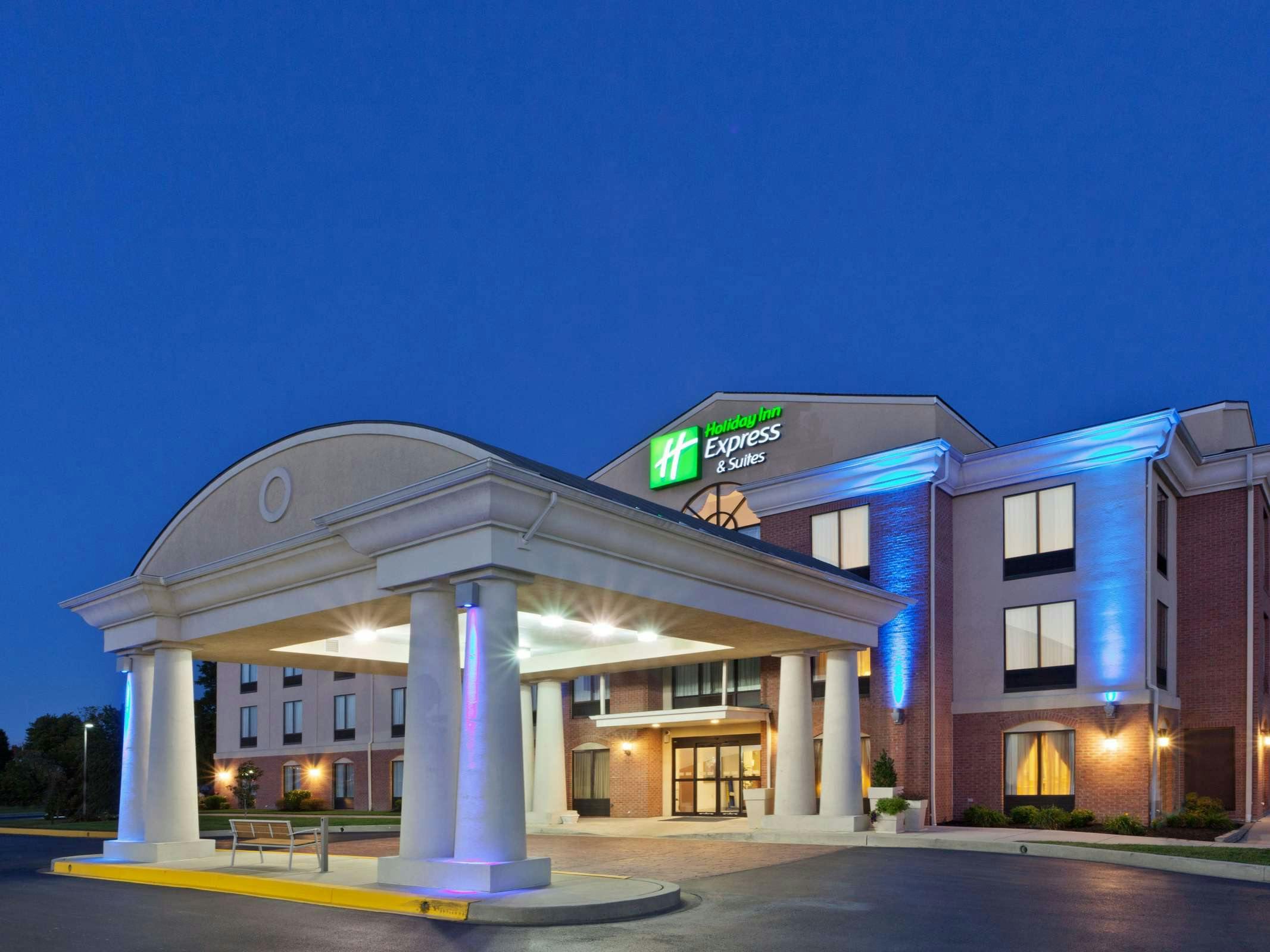 Holiday Inn Express Hotel & Suites Harrington