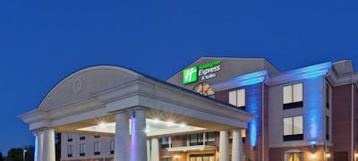 Holiday Inn Express Hotel & Suites Harrington