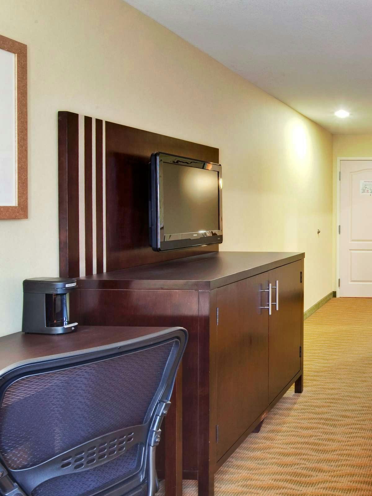 Hotel Holiday Inn Express Hotel & Suites Hamburg photo 2