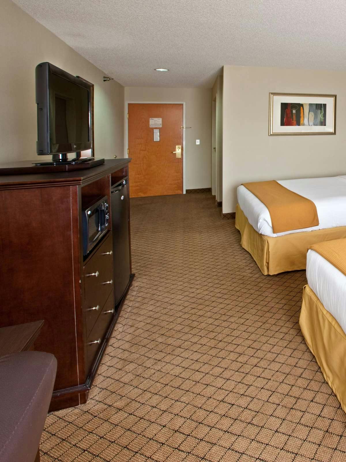 Hotel Holiday Inn Express Hotel & Suites Harrison photo 2