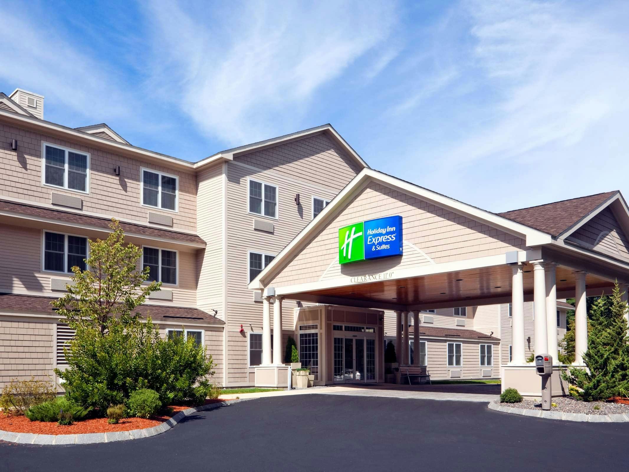 Holiday Inn Express Hotel & Suites Hampton South Seabrook